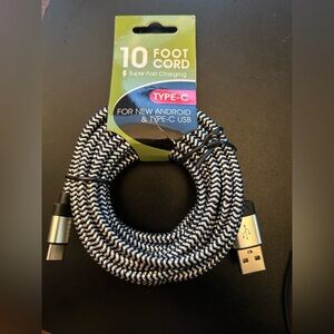 NWT.  10ft super fast charging cable - Type C - in silver.